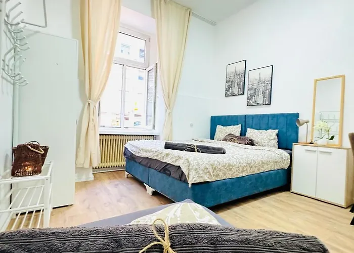 Private Rooms In 5Br Apartment Near Matzleinsdorfer Platz